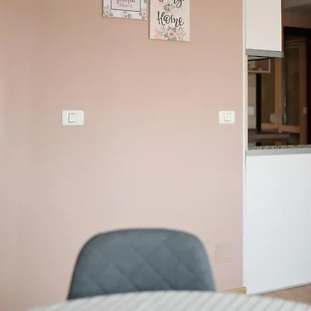 Апартаменты Mdm Center *